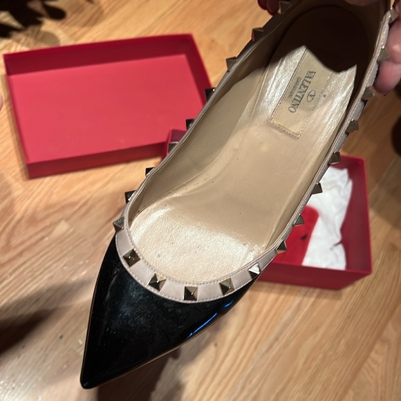 Valentino Shoes - Picture 4 of 7